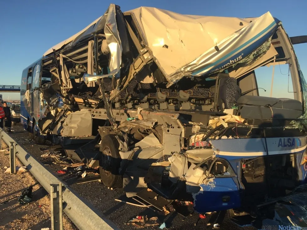 Accidente de tráfico en Adradas, Soria. / Cope Soria.