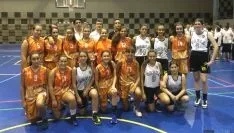 Las sorinas con jugadoras riojanas./CSB