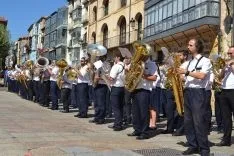 Pasacalles y concierto de las bandas de Soria y Cullera. /SN