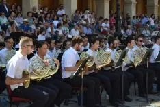 Pasacalles y concierto de las bandas de Soria y Cullera. /SN