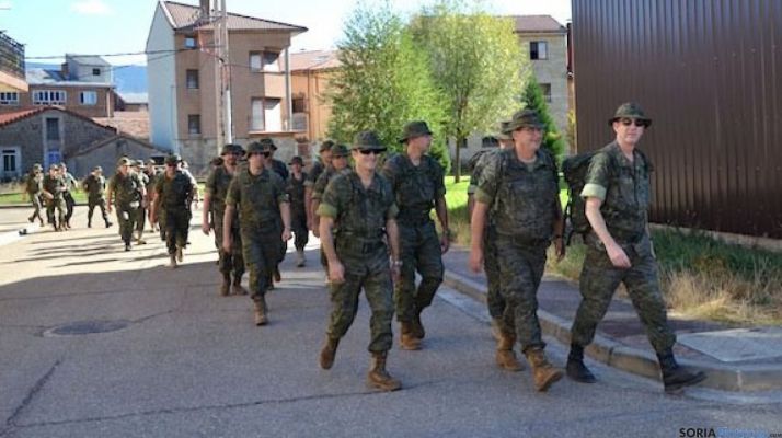 Miembros de las FAS en Pinares. / PN