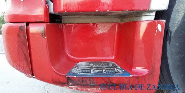 Imagen del escalapié del camión afectado./eldiadezamora.es