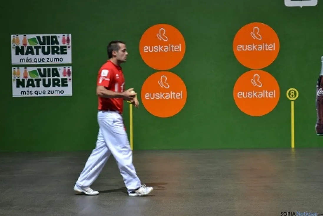 Imagen de la final del trofeo de pelota San Saturio. /SN