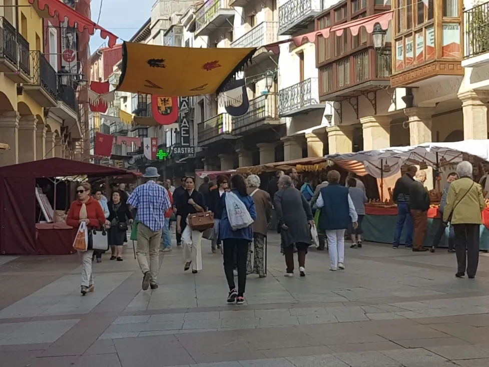 Mucho ambiente en el Mercado Medieval