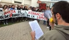Lectura del manifiesto contra la LOMCE este miércoles en el Campus. / SN