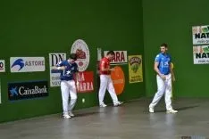 Imagen de la final del trofeo de pelota San Saturio. /SN