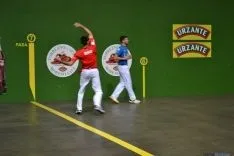 Imagen de la final del trofeo de pelota San Saturio. /SN