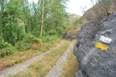 Ruta por el cañón del río Val.