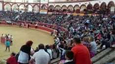 La capea en el coso de San Benito./SN