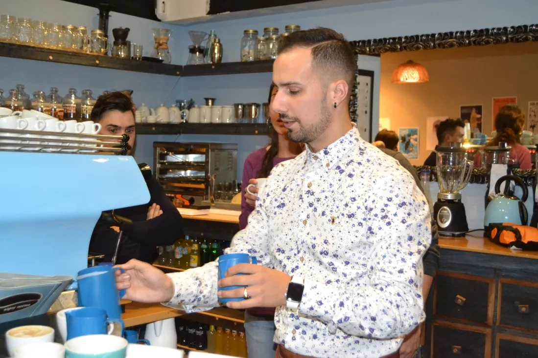 Héctor Hernández y Javier Carrión en Enjoy Coffee