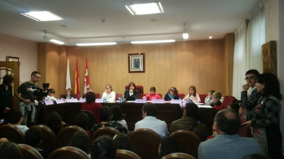 Plenos municipales con los niños como protagonistas. /Dip