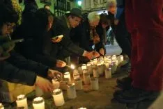 La plaza de San Esteban esta noche./SN