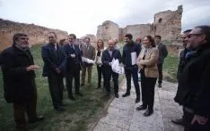Imagen de la visita de la consejera a Berlanga de Duero este viernes. / SN