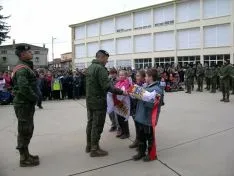 El acto central en el colegio de Navaleno./Subdelg.