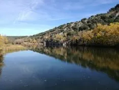 Las orillas del río a su paso por la capital. SN
