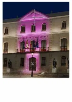 Palacio Provincial iluminado