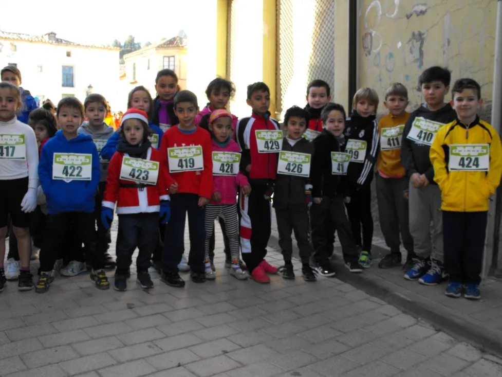 Muchos pequeños han corrido en la San Silvestre 2016.