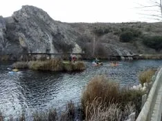 Imágenes de las piraguas llevando el belén