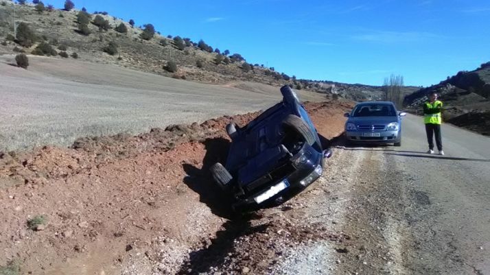 Aparatoso accidente en la carretera de Ciria.