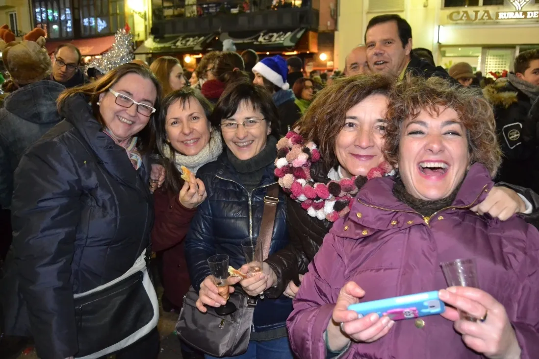 Champanada en Herradores para celebrar el nuevo año. /SN