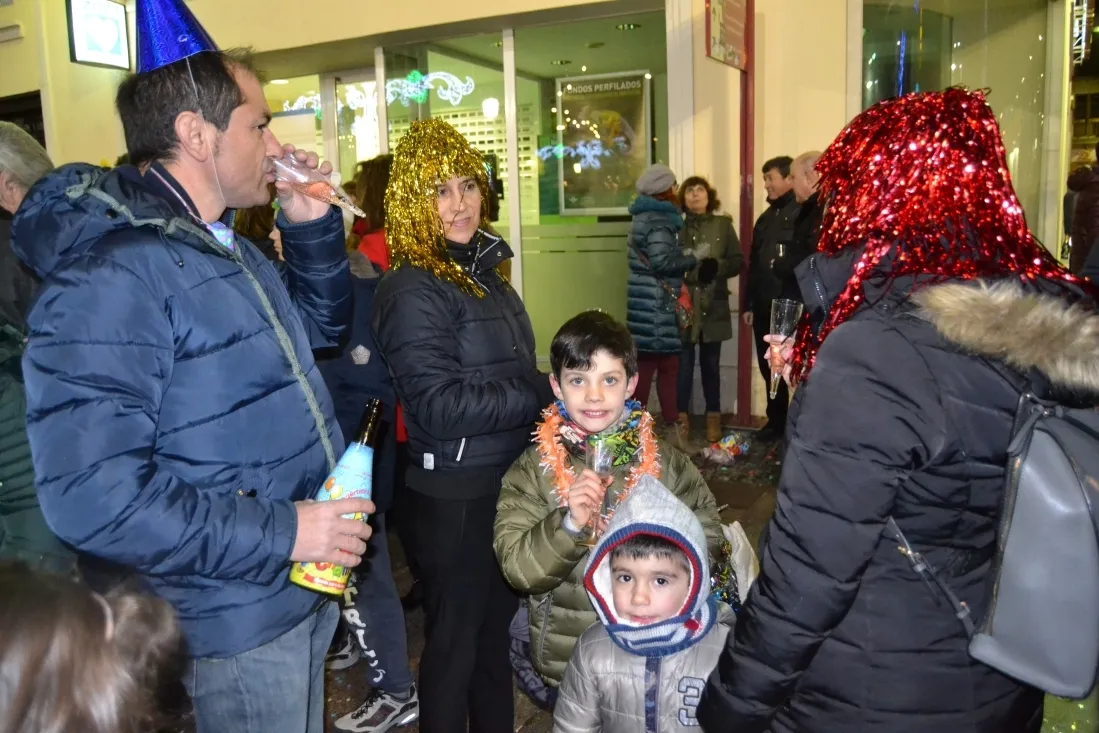 Champanada en Herradores para celebrar el nuevo año. /SN