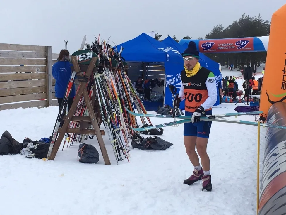 Triatlon de invierno celebrado en Vinuesa. / Triatlon C-L
