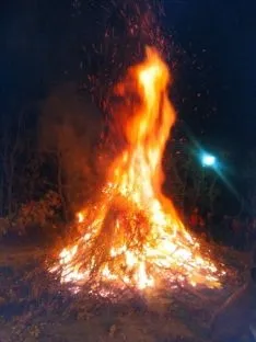 Imágenes de la fiesta de las luminarias/ AAVV BARRIO PEDRAJAS