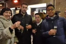 Champanada en Herradores para celebrar el nuevo año. /SN