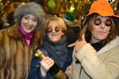 Champanada en Herradores para celebrar el nuevo año. /SN