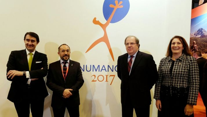 Suárez-Quiñones (izda.), Rey, Herrera y García-Cirac este viernes en Fitur. /Jta.