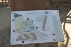 Imágenes del acto, esta mañana, en el cementerio. SN