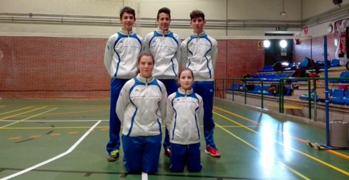 Jugadores Sub-17 del Club Bádminton Soria.