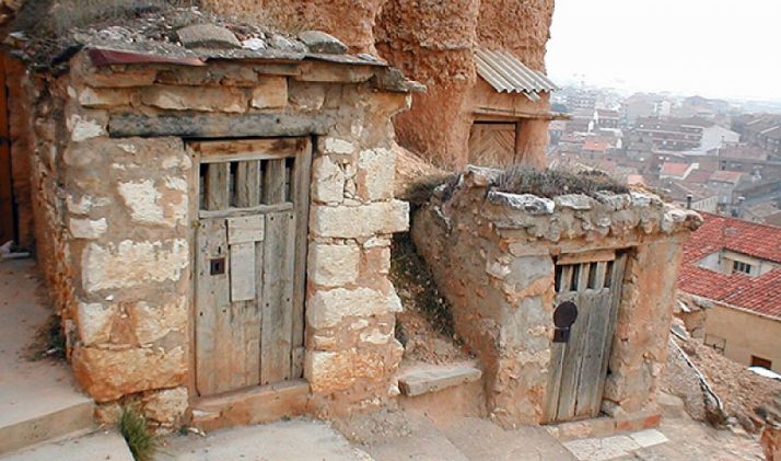 Dos de las bodegas tradicionales./SN