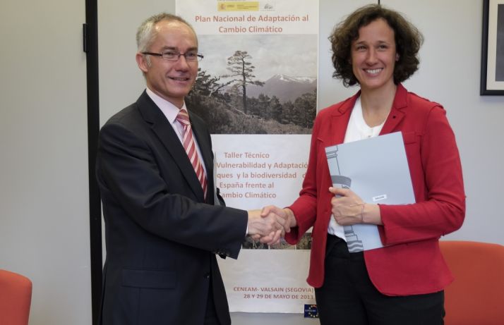 Firma del contrato Proyecto Clima. /Junta