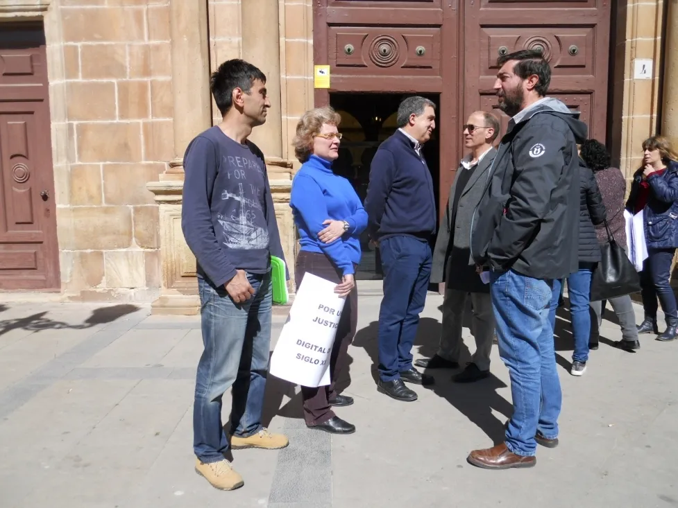 Funcionarios de Justicia, este miércoles en la concentración de este miércoles. /SN