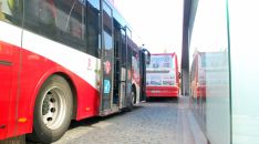 Autobuses urbanos en Mariano Granados./SN