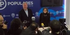 Antonio Silván y Mar Angulo esta tarde en la sede el PP soriano. /SN