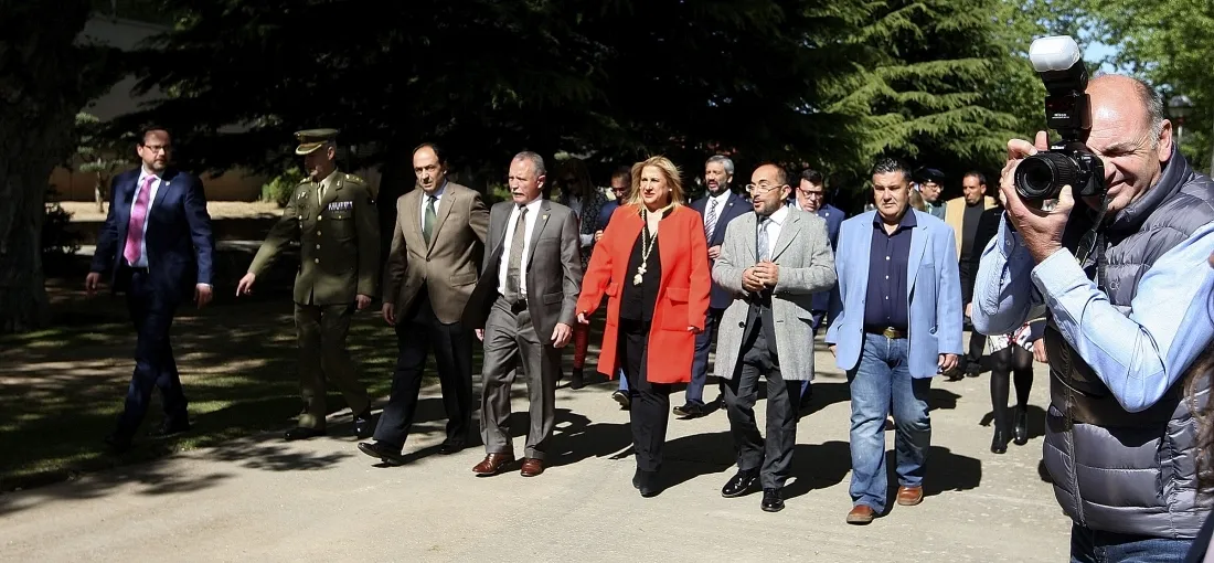 Imagen de la apertura de la feria adnamantina este viernes. /SN