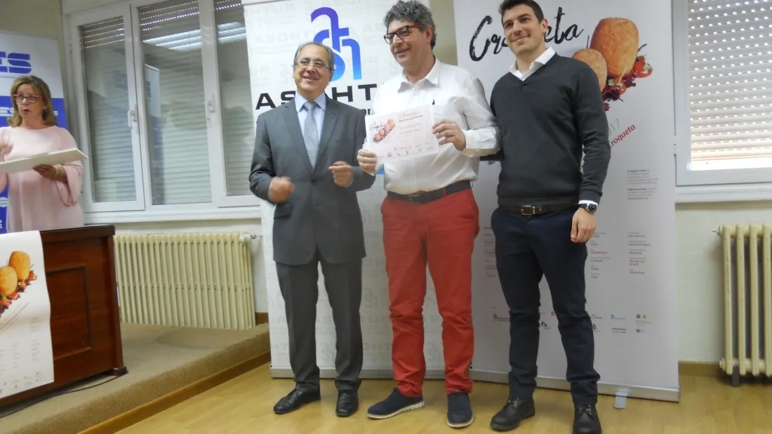 En esta edición se han dispensado más de 30.500 tapas. /SN