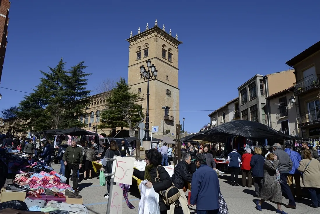 Imagen del mercadillo este jueves 6. /Patricia Lapresta