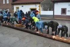 Pingadas de los mayos en Pinares