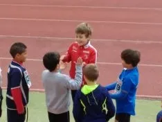 Juegos escolares en Los Pajaritos