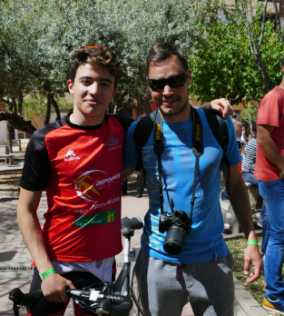 Lucas Izquierdo (a la izquierda) con Gorka Gamito, secretario del club/ DJTS