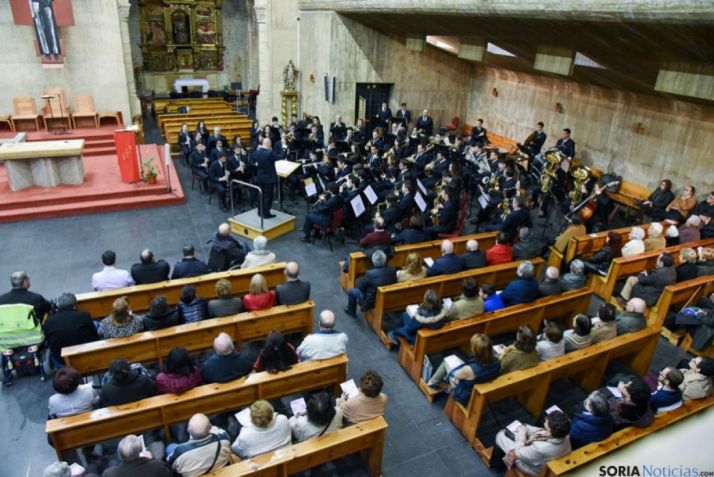 XIII concierto de marchas procesiones en la Iglesia del Salvador a las 12:30