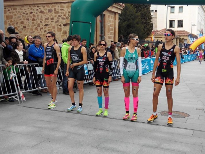 Vic (de verde) y Bejarano en el Nacional de Soria de 2015