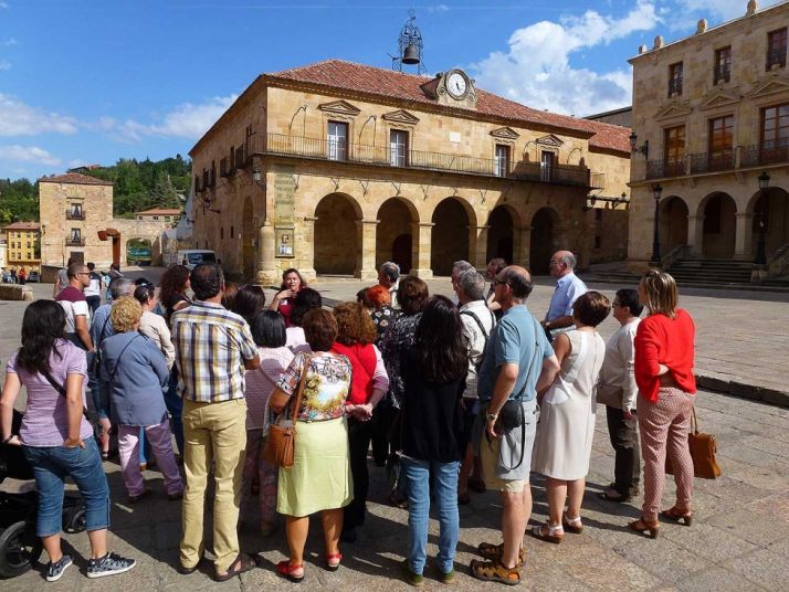 Ruta guiada por la ciudad de Soria. Plaza Mayor. /Archivo.