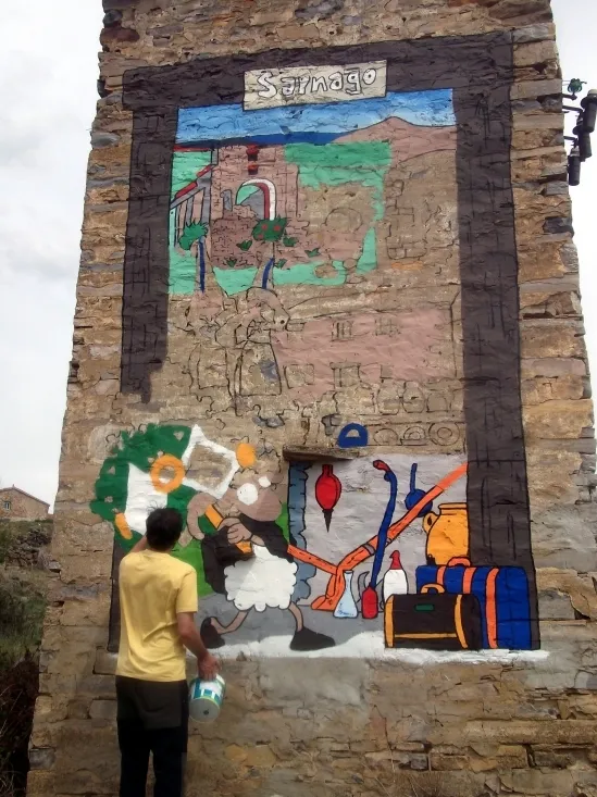 Los trabajos de pintura del mural./ACAS