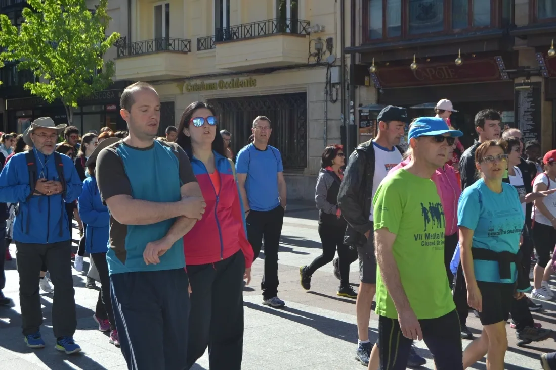 Marcha Popular de ASAMIS a Valonsadero. /SN