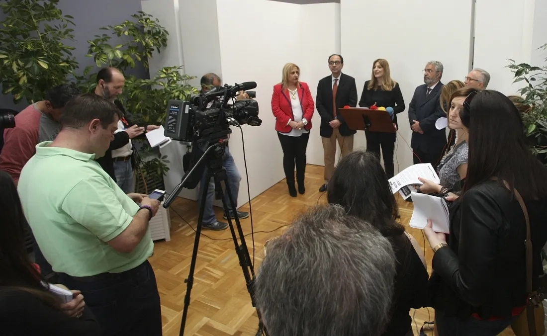 Imagen de la apertura de la muestra./SN