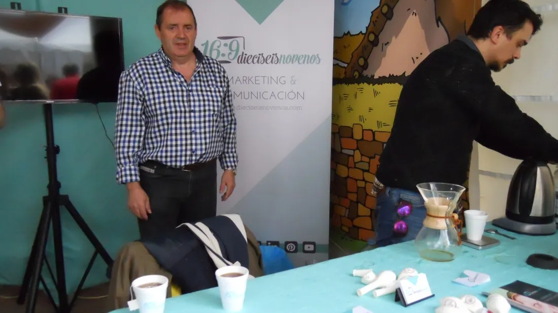 Una de las firmas presentes. /SN